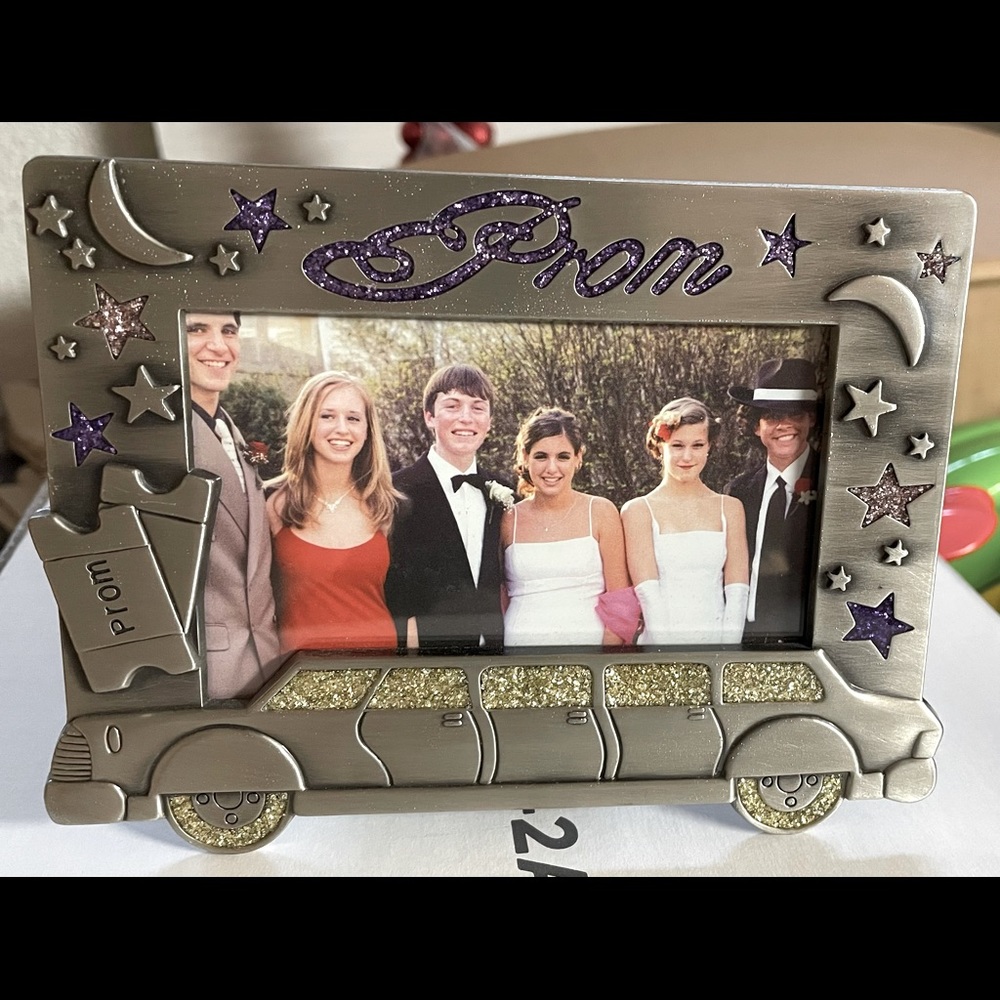 Prom Pictures Frame